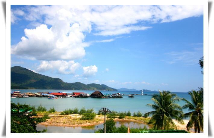 Bang Bao Cliff View Hotell Bang Tao Beach Exteriör bild