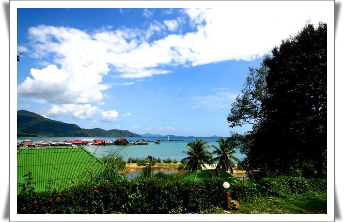 Bang Bao Cliff View Hotell Bang Tao Beach Exteriör bild